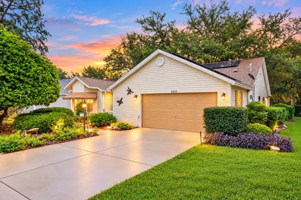 460 Loma Paseo Drive, THE VILLAGES, FL 32159