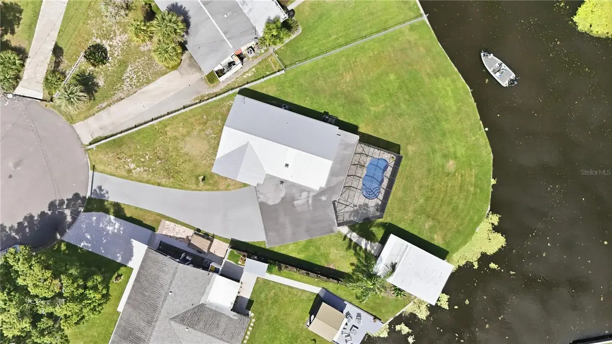 1612 Orange Avenue, Tavares, FL 32778 - #1