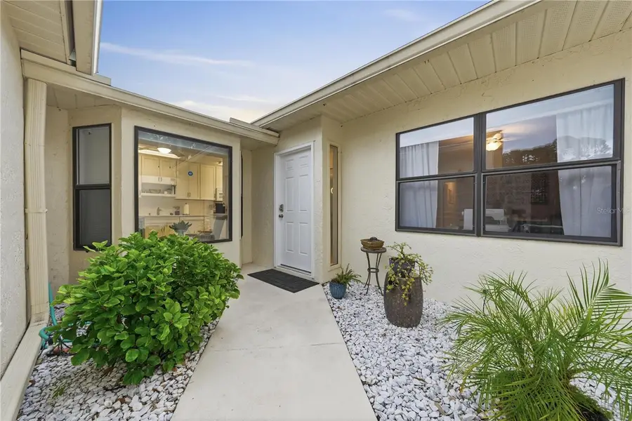 2226 Cypress Cove Drive, Tavares, FL 32778 - #2