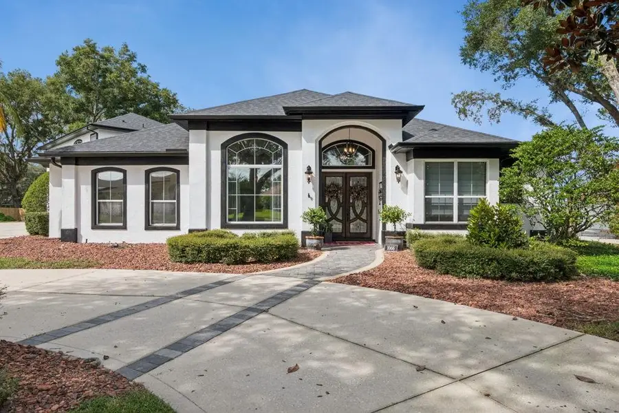 1066 Ceasars Ct, Mount Dora, FL 32757 - #2