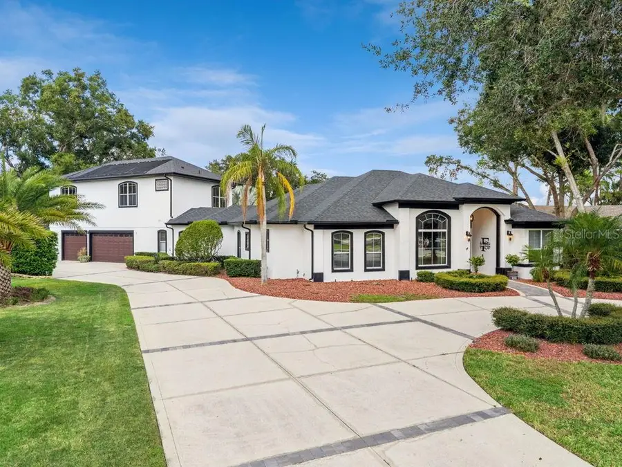 1066 Ceasars Ct, Mount Dora, FL 32757 - #3