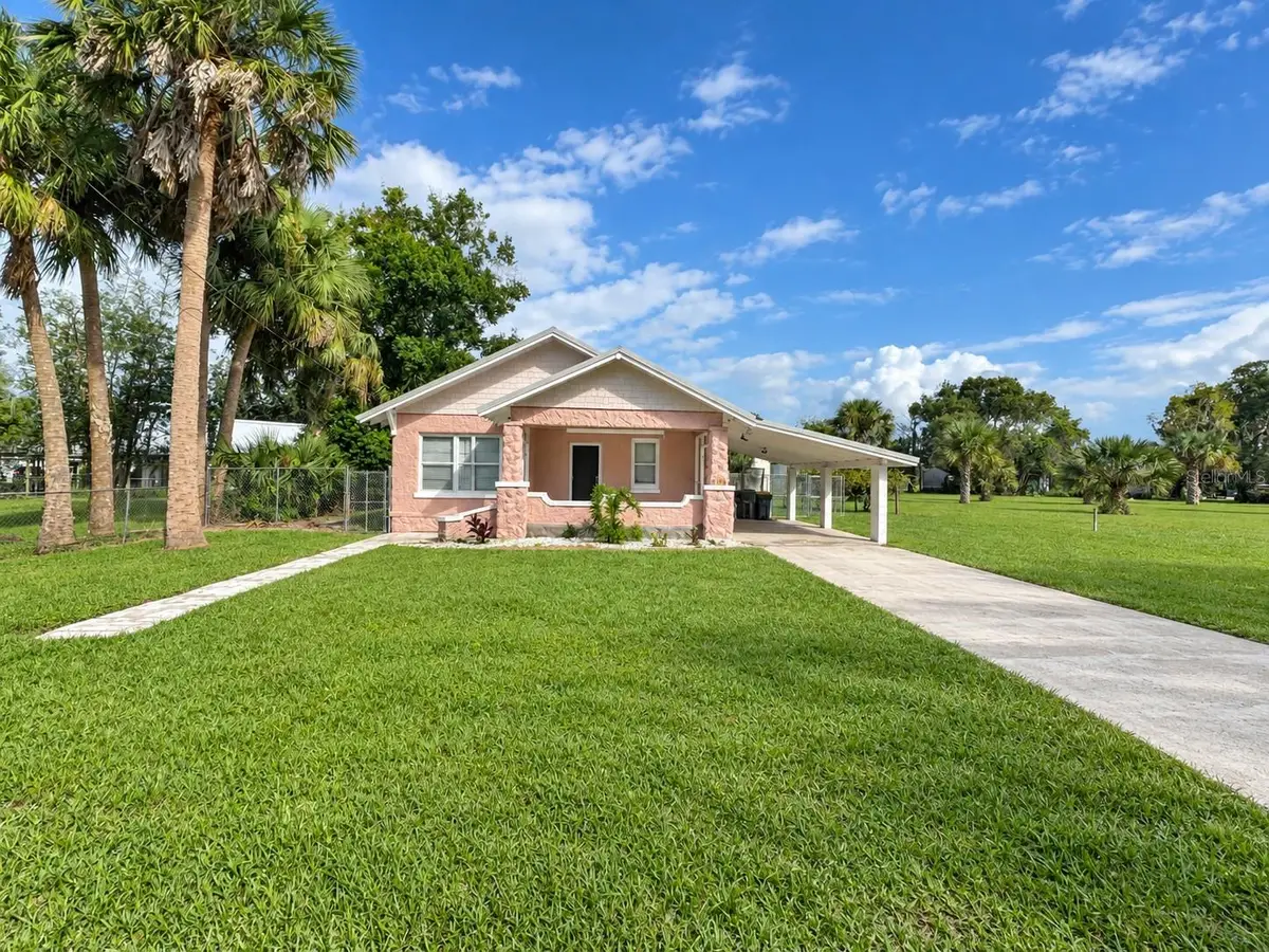 494 Brainard Avenue, Umatilla, FL 32784 - #1