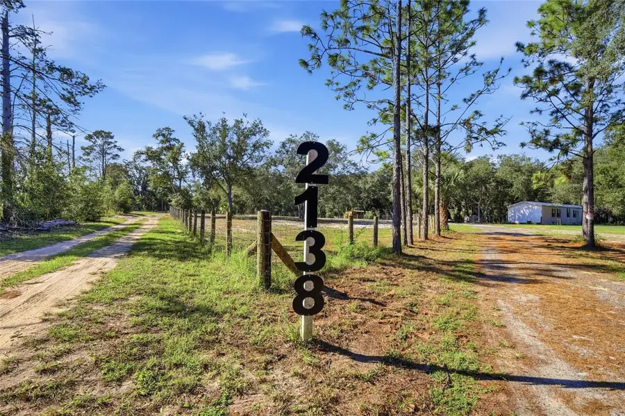 2138 Lake Ella Road, Fruitland Park, FL 34731 - #2