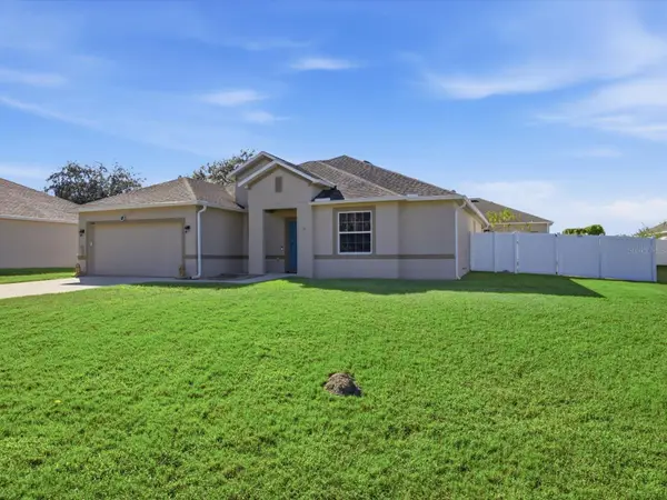 1707 Hoofprint Court, FRUITLAND PARK, FL 34731