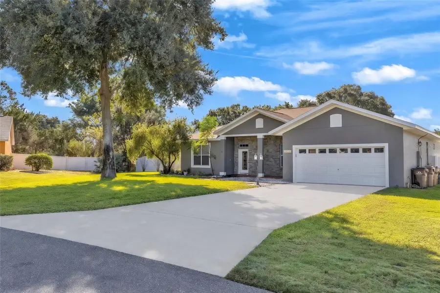 10240 Barrington Court, Leesburg, FL 34788 - #3