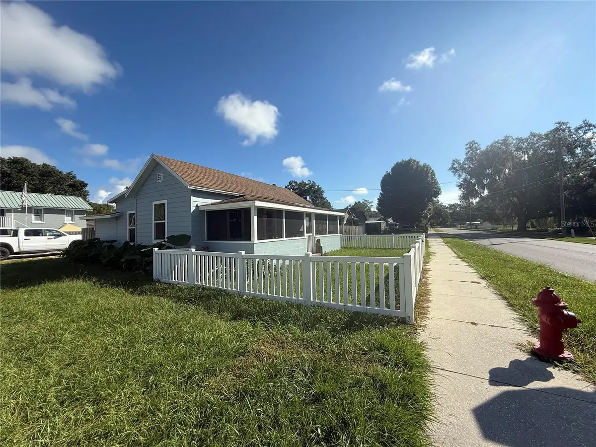 321 Cassady Street, Umatilla, FL 32784 - #1