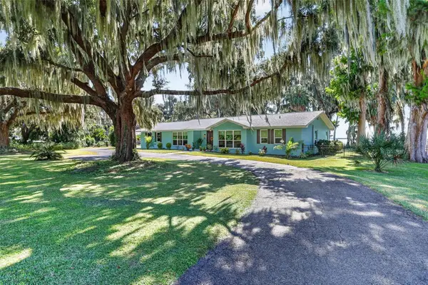 3010 Indian Trail, EUSTIS, FL 32726