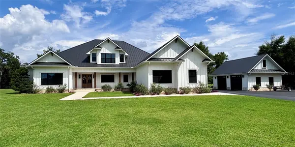 4025 NW 159th Drive, NEWBERRY, FL 32669