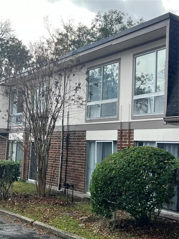 1700 SW 16th Court #M27, GAINESVILLE, FL 32608