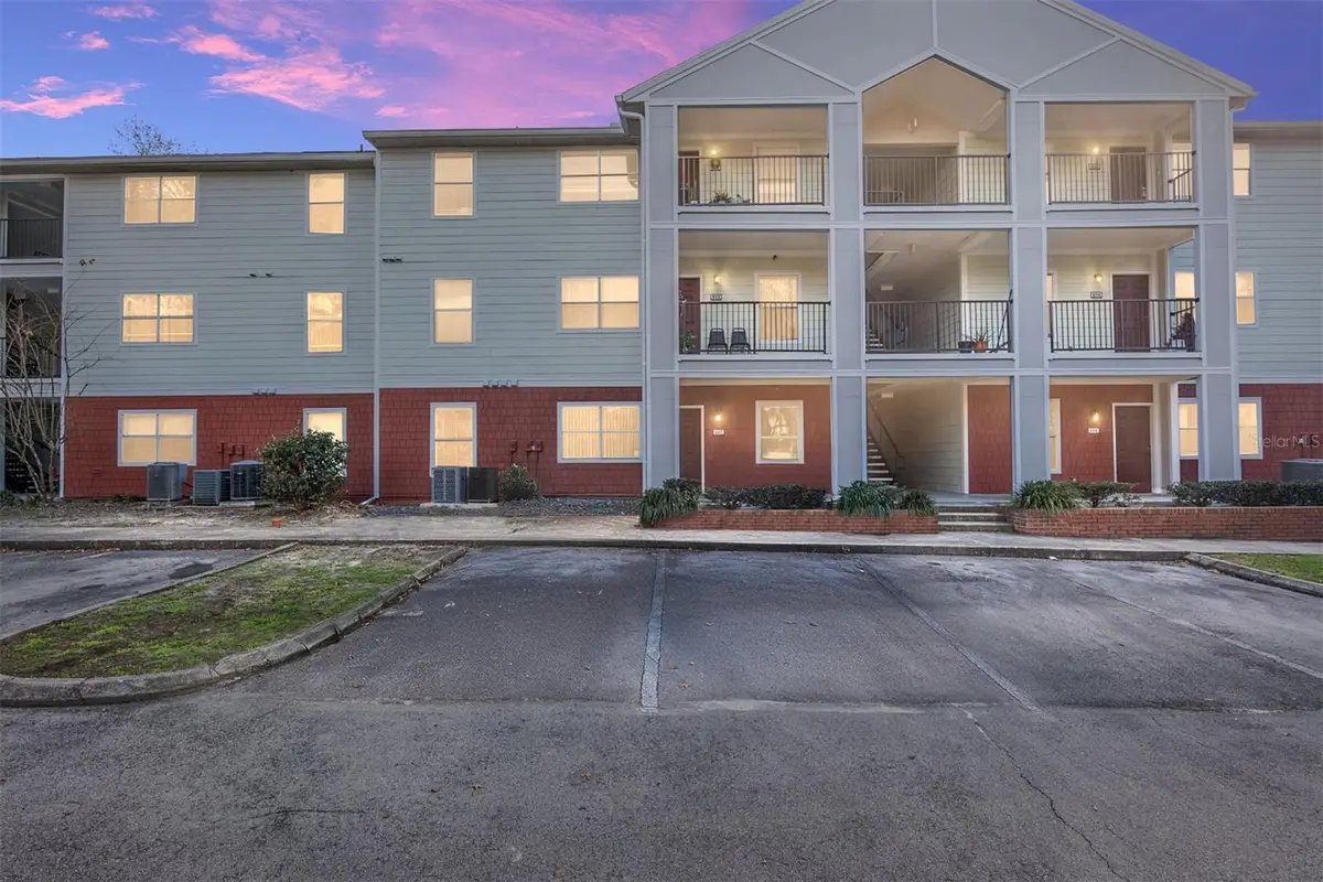 2360 SW Archer Road #607, Gainesville, FL 32608 - Image #1