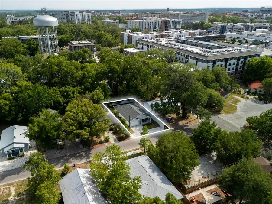 1123 NW 6th Place, Gainesville, FL 32601 - Image #2