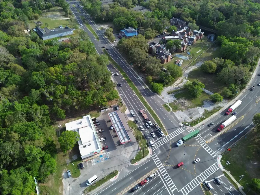 3926 SW 13th Street, Gainesville, FL 32608 - Image #2