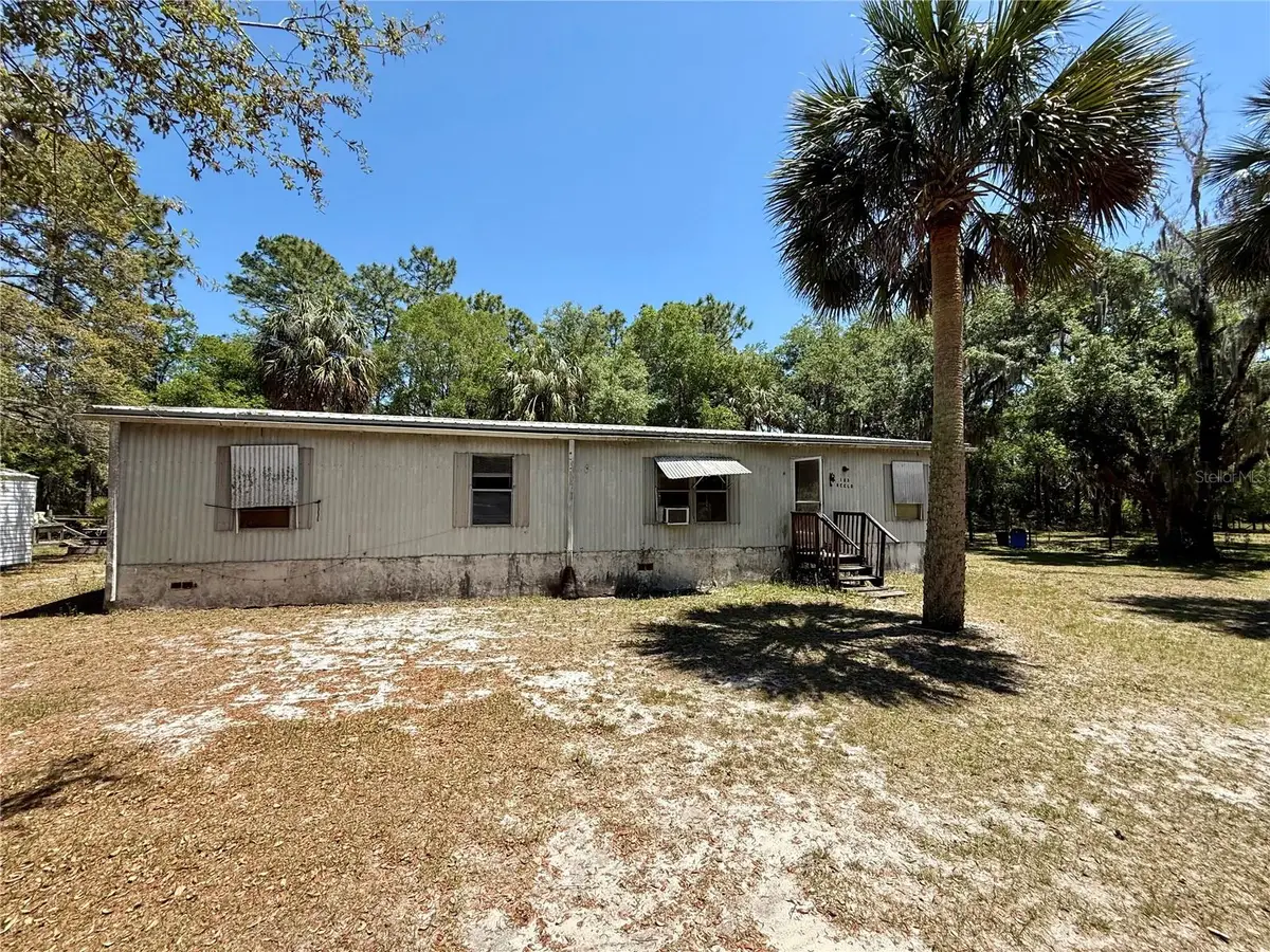 103 Neeld Street, Inglis, FL 34449 - Image #1