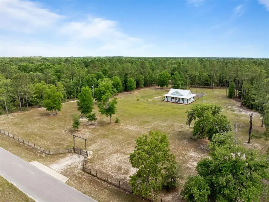 6761 NE 25th Street, High Springs, FL 32643 - Image #2