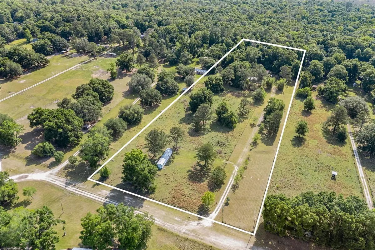 427 SW Buck Court, Fort White, FL 32038 - Image #1