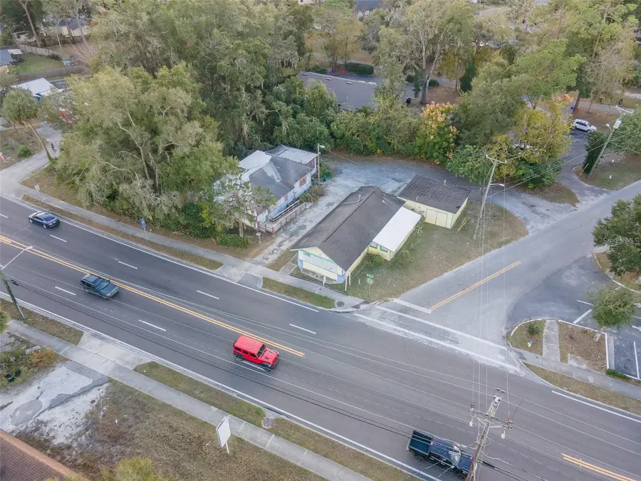 4016 NW 6th Street, Gainesville, FL 32609 - Image #3