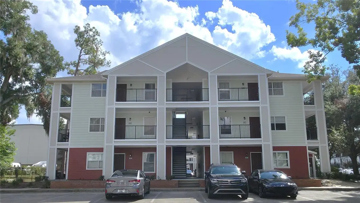 2360 Sw Archer Rd #404, Gainesville, FL 32608 - Image #1