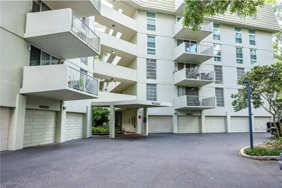 1719 NW 23rd Avenue #3E, Gainesville, FL 32605 - Image #3