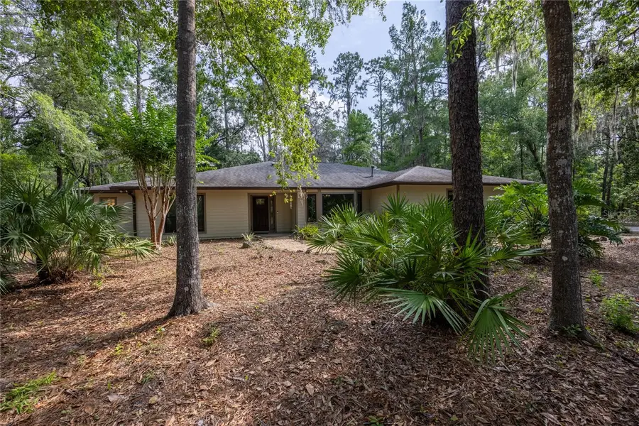 6425 NW 97th Court, Gainesville, FL 32653 - Image #2