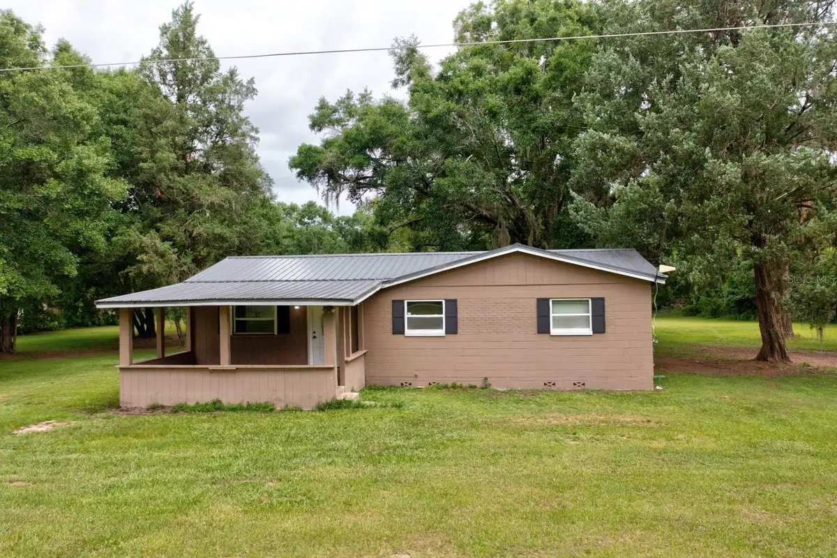 18702 NW 94th Avenue, Alachua, FL 32615 - Image #1