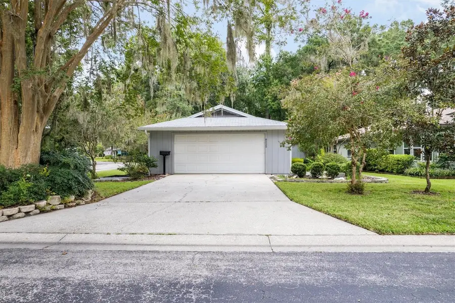8525 NW 37th Drive, Gainesville, FL 32653 - Image #2
