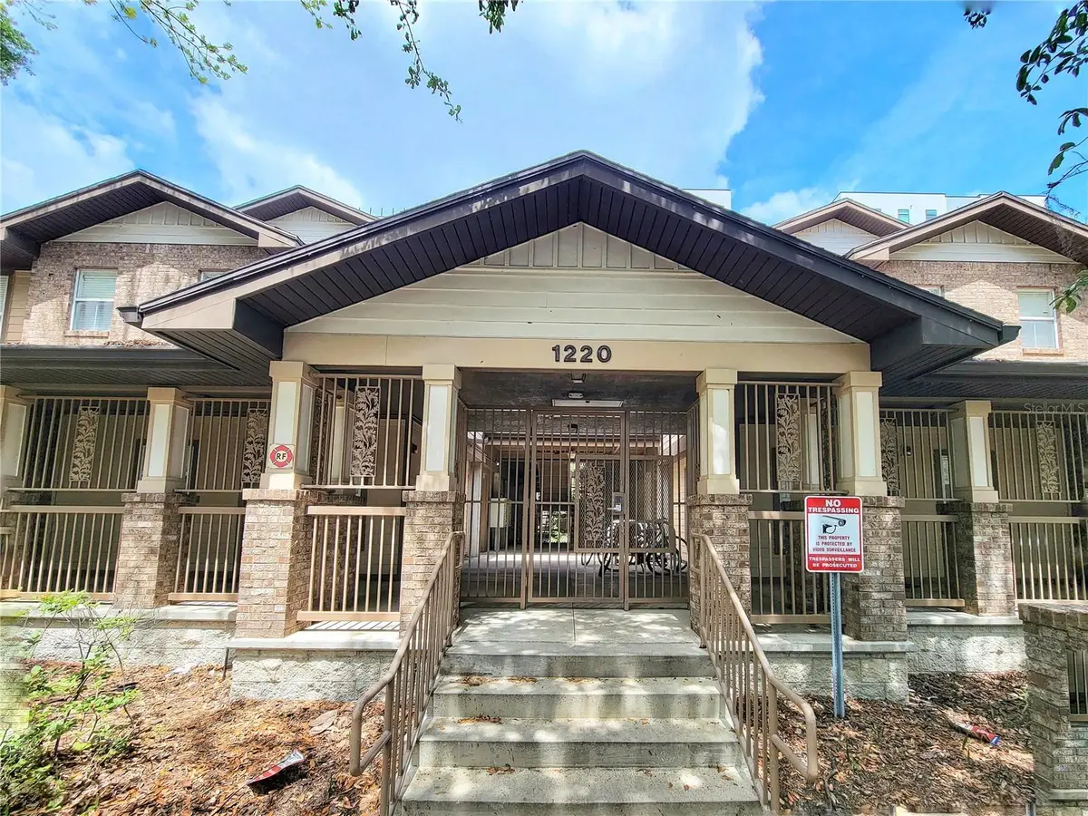 1220 SW 1st Avenue #304, Gainesville, FL 32601 - Image #1