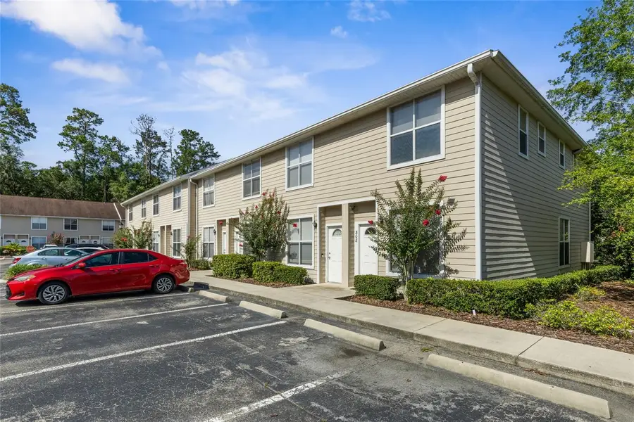 3901 SW 20th Avenue #806, Gainesville, FL 32607 - Image #2