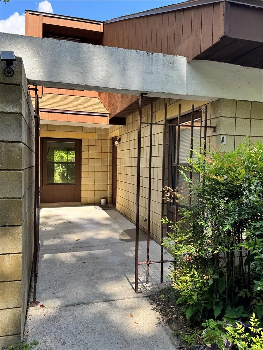 4224 SW 70th Terrace #A, Gainesville, FL 32608 - Image #3