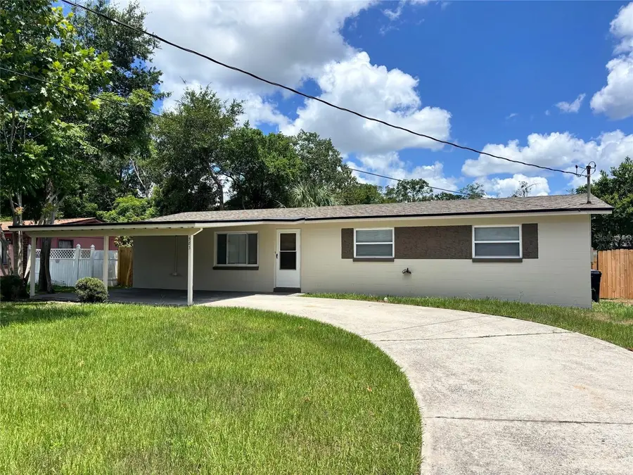 583 Clermont Avenue S, Orange Park, FL 32073 - Image #3