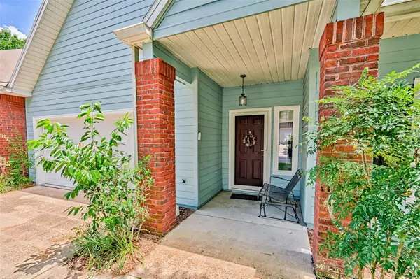 10529 NW 28th Lane, GAINESVILLE, FL 32606