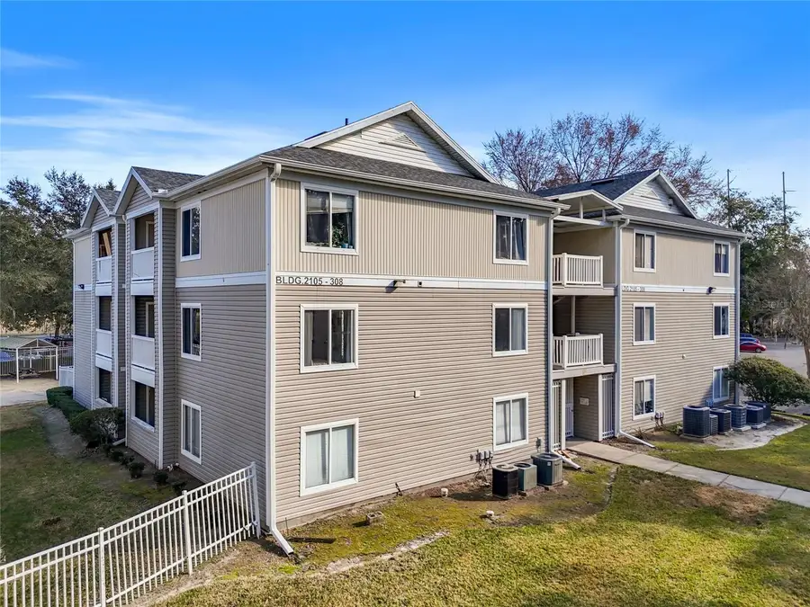 4000 SW 23rd Street #2-303, Gainesville, FL 32608 - Image #3