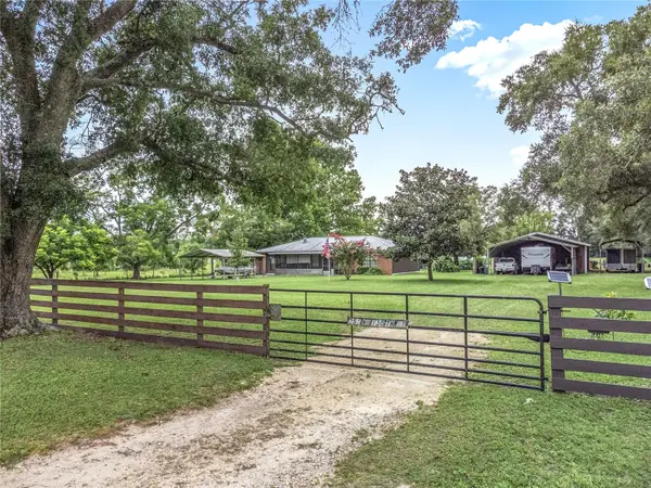 251 NW 130th Street, TRENTON, FL 32693