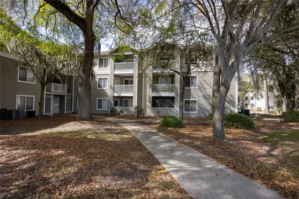 4000 SW 23rd Street #4-303, GAINESVILLE, FL 32608