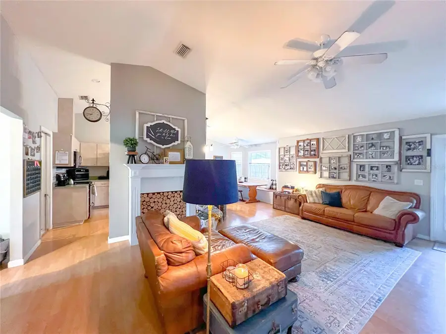 25506 SW 20th Avenue, Newberry, FL 32669 - Image #3