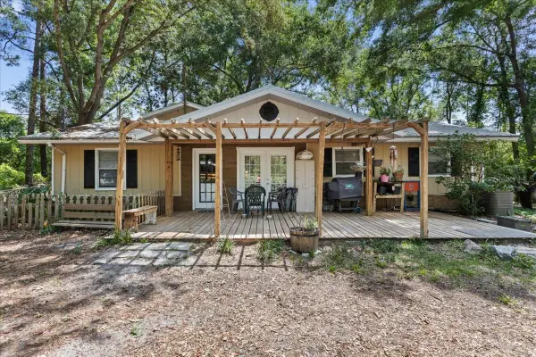 8470 NW 120th Street, CHIEFLAND, FL 32626