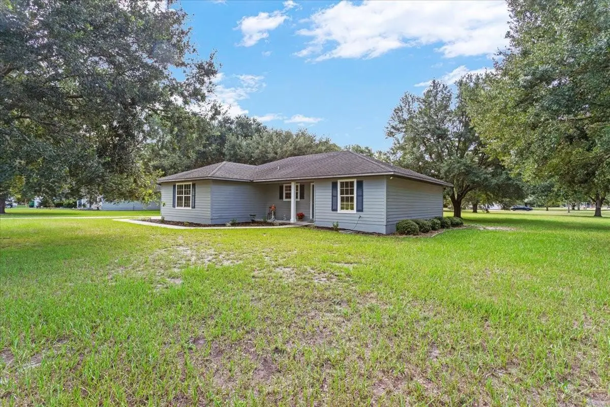 25647 NW 204th Avenue, High Springs, FL 32643 - Image #1