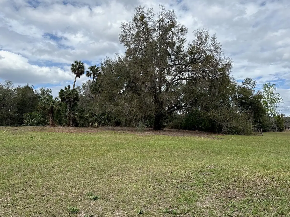000 NE 184th Place, Citra, FL 32113 - Image #1
