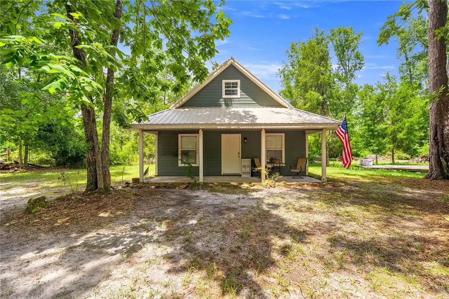 694 SW Quarter Ln, Fort White, FL 32038 - Image #2