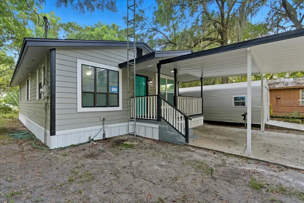 21445 SE 64th Avenue, Hawthorne, FL 32640 - Image #1