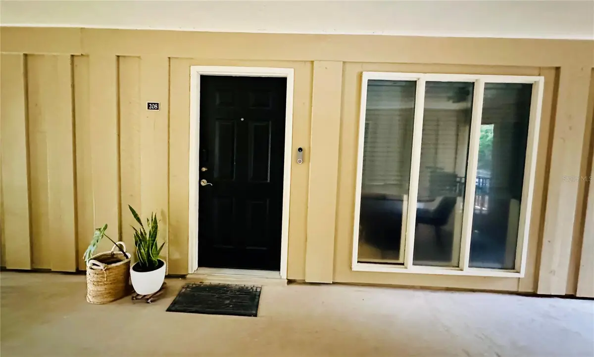 507 NW 39th Road #208, Gainesville, FL 32607 - Image #1