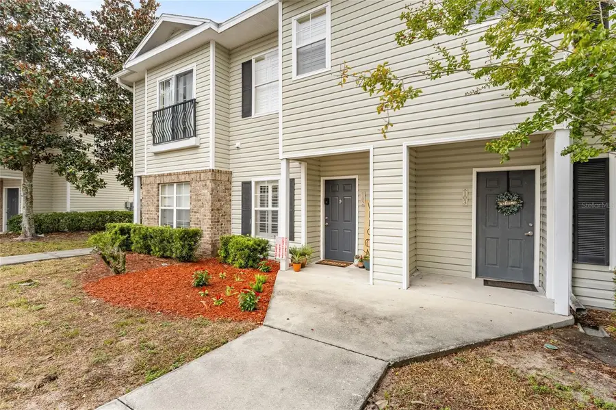4340 NW 48th Street #102, Gainesville, FL 32606 - Image #3