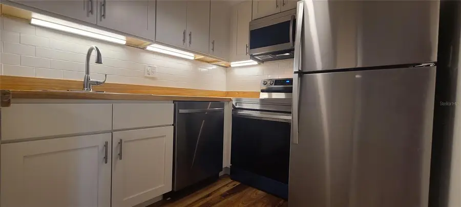 6519 W Newberry Road #1203, Gainesville, FL 32605 - Image #3