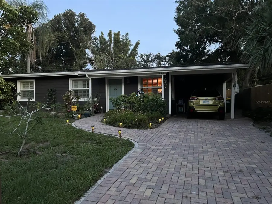 2264 Floyd Street, Sarasota, FL 34239 - Image #2