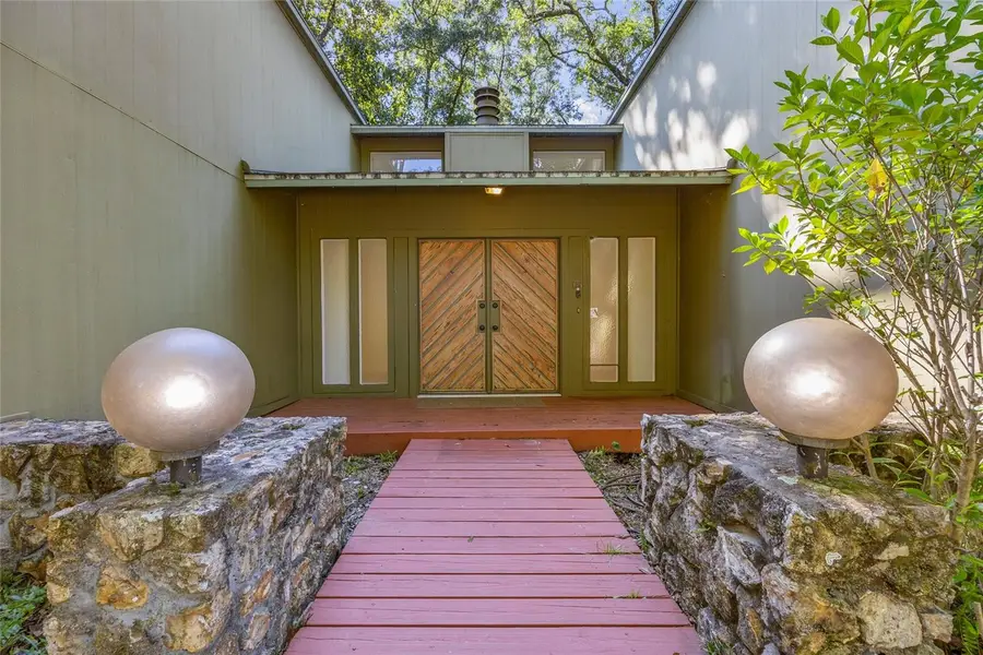 3551 NW 29th Place, Gainesville, FL 32605 - Image #2