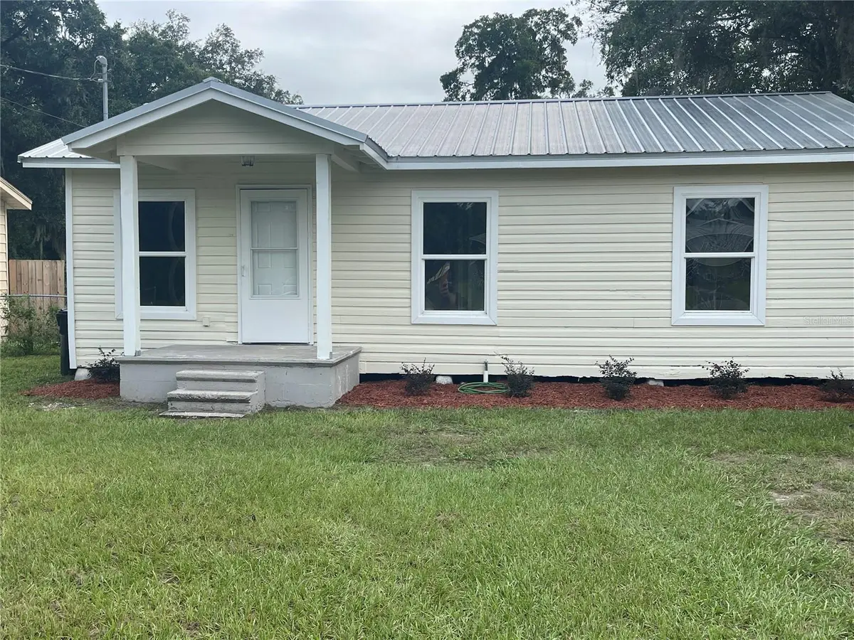 911 SE 11th Avenue, Gainesville, FL 32601 - Image #1