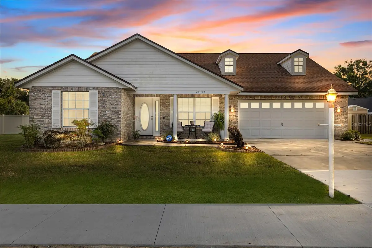 25415 SW 15th Avenue, Newberry, FL 32669 - Image #1