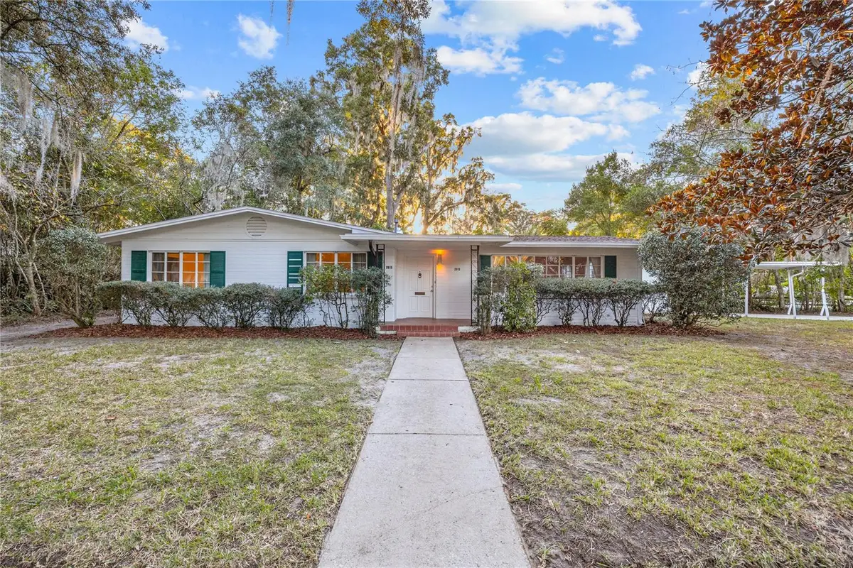 2015 NW 7th Place, Gainesville, FL 32603 - Image #1