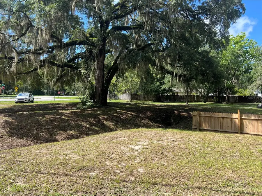 1456 SE 22nd Avenue, Gainesville, FL 32641 - Image #3