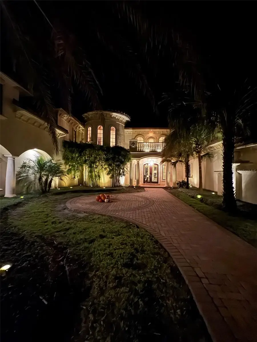 10803 SW 27th Avenue, Gainesville, FL 32608 - Image #2