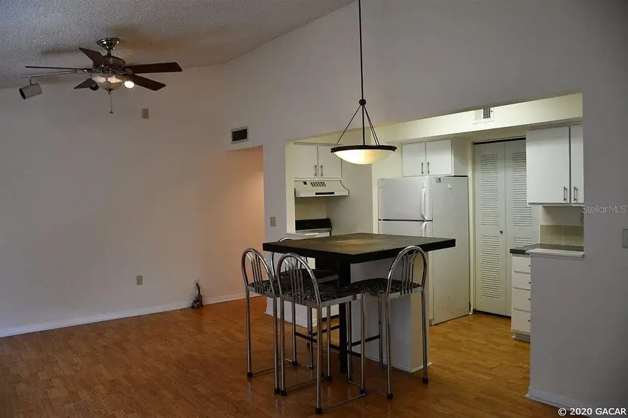 2601 SW Archer Road #321, Gainesville, FL 32608 - Image #2